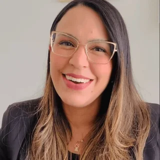 Dra. Juliana S.